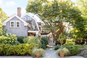 Barbara Gladstone’s Beachfront North Fork Home Just Sold and Set a New Record