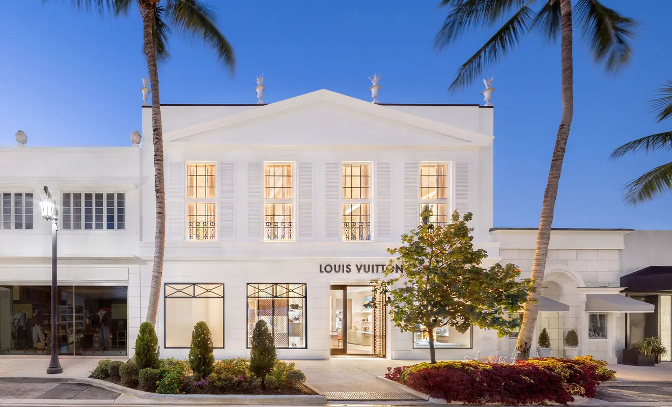 Louis Vuitton Opens on Worth Avenue