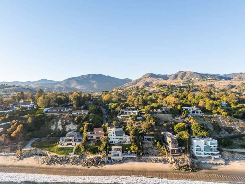 Famed Hockey Champion Chris Chelios' Malibu Home Relists for $60M