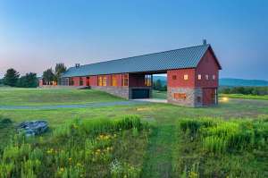 This Upstate New York Home Asking $12.5M Earned an AIA Award for Its Striking Design