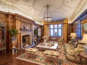 This Majestic Mayfair Mansion with Connections to Jackie Kennedy and the Auchincloss Family Wants £25M