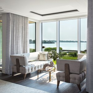 This Waterfront Home Honors Its Stanford White Legacy