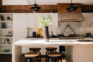 A Hell’s Kitchen Townhouse Featured in a Netflix Rom-Com, HBO Series, and More Lists for $11.75M