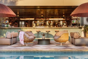 Get Inspired by These Striking Outdoor Furnishings: A Secret Weapon for Top Designers