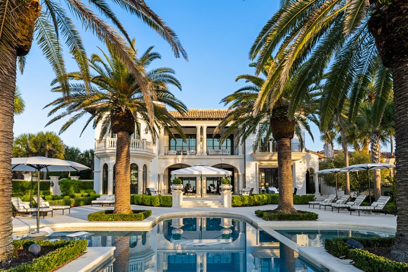 Founder of HGTV Lists Oceanfront Sea Island Mansion, Poised to Break Record for Priciest Home Sale in Georgia