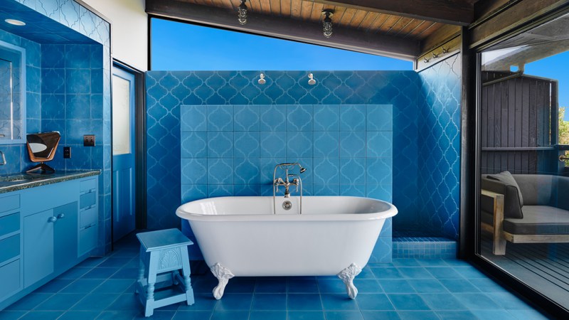 Orlando Bloom Wants $12M for His Colorful Yet Laidback Longtime Malibu Residence