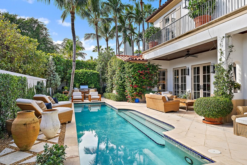 Check Out a $14.2M Palm Beach Mediterranean with Breezy Yet Polished Interiors