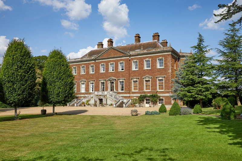 This Prestigious Estate with a Georgian Manor Used for Filming 'Pride & Prejudice' Wants £45M
