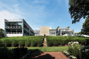NOMAD Reimagines the Art Fair Experience in the Hamptons