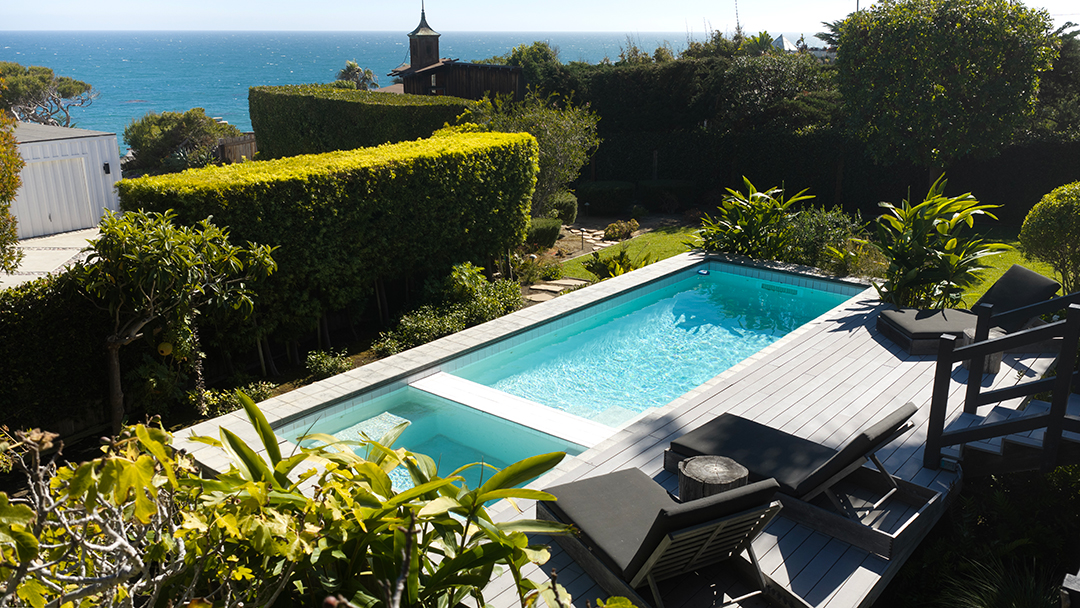 Orlando Bloom Relists His Cool, Circa-1970s Malibu Home at a Discount