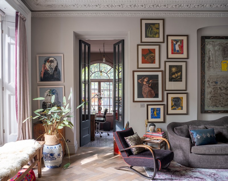 Late Singer-Songwriter Lynsey de Paul's Former London Villa Lists for £4.85M