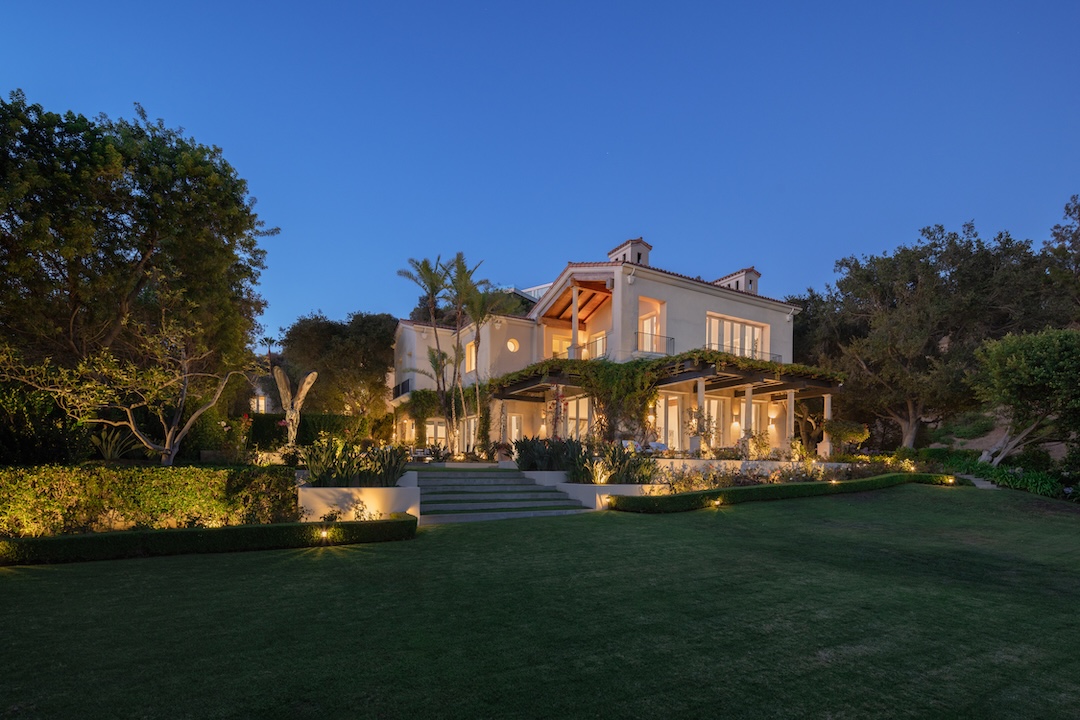 “Set It and Forget It”—Infomercial Inventor’s $25M Estate is For Sale in Beverly Hills