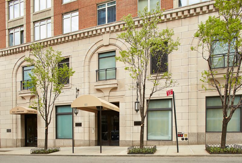 Famed Late Architect Robert A.M. Stern's Longtime Manhattan Home Is Now In Contract