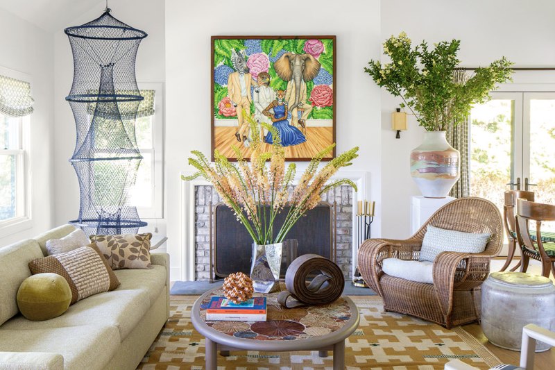 Tour a Colorful Hamptons Retreat Full of Surprises