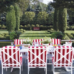 A Grand Greenwich Estate with Unexpected Color