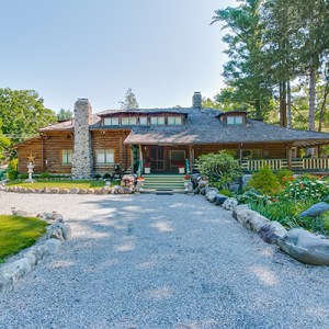 A 1904-Built Stamford House with Cozy Cabin Style Is Up for Sale