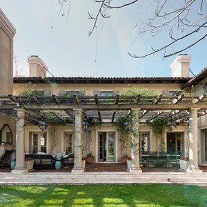 Actor Jim Belushi's Enchanting LA Villa Seeks $28M