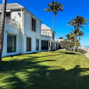 President Trump&rsquo;s Sister Lists Palm Beach Mansion for $23.9M