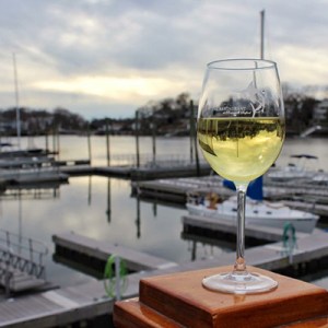 The Good Times Roll Year-Round at The Restaurant at Rowayton Seafood