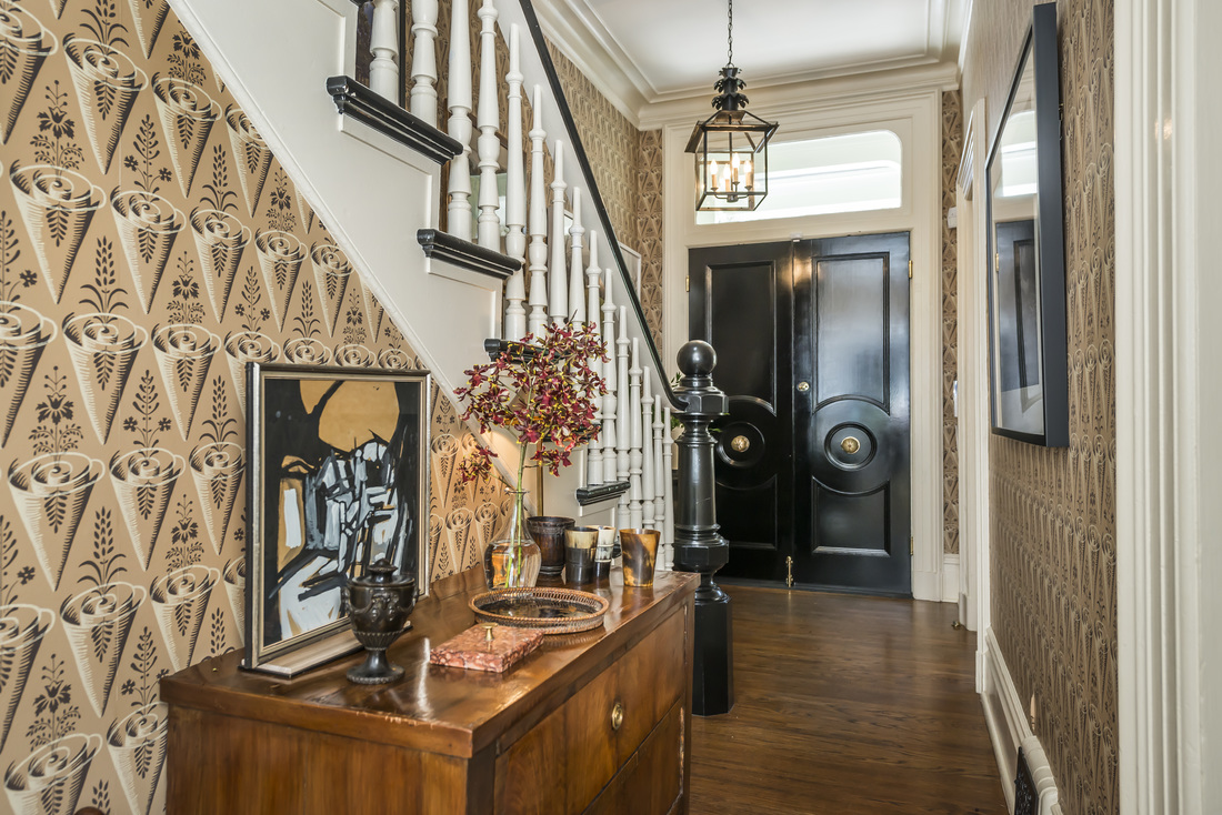 The Famous 'Full House' Victorian is For Sale! Peek Inside! - Cottages \u0026  Gardens, image size:1100x734