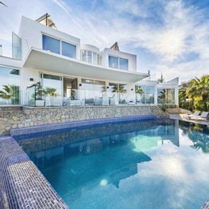 Alexander McQueen's Divine Former Mallorca Retreat Finds a Buyer