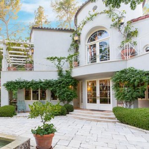 Pop Queen Katy Perry Lists One of Two Hollywood Hills Homes for $9.45M