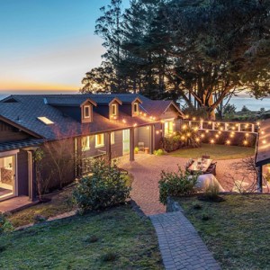 Jerry Garcia&rsquo;s Stinson Beach House Asks $4.35M