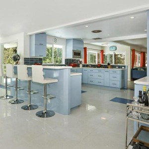 Record-Breaking Podcaster Lists California Midcentury Modern