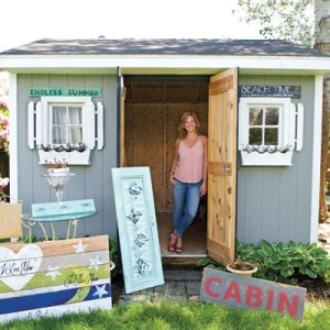 Hand-Crafted Signmaker Lisa Oehler Puts Her Stamp on the Hamptons