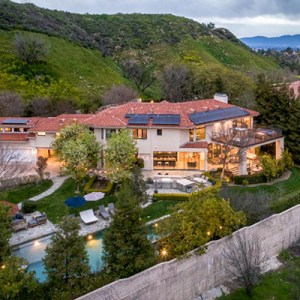 Comedian Whitney Cummings Drops $4.3M on Stunning California Estate