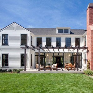 Tobey Maguire Drops $13M on a Brentwood Park Home