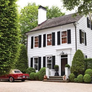 Find Out Why Year-Round Hamptonites Are Shedding Their Primary Properties