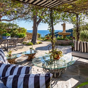 Mel Gibson&rsquo;s Sprawling Malibu Estate with Panoramic Views Wants $14.5M