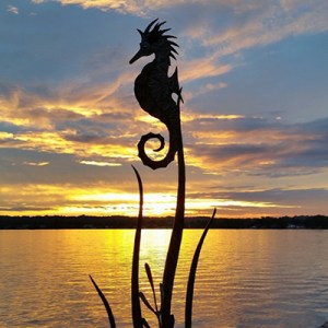 Iron Sculptor Steve Glorius Sheds Light on Traditional Techniques with an Ode to Wildlife