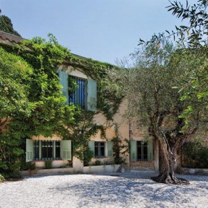 Finance Tycoon Buys Pablo Picasso's French Riviera Mansion for $24M