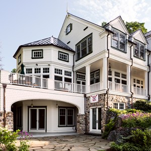 Tour a Dramatic Wisconsin Lake House by Architect Wade Weissmann