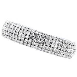 Diamond-Studded Accessories Add Sparkle to Your Holiday Wardrobe