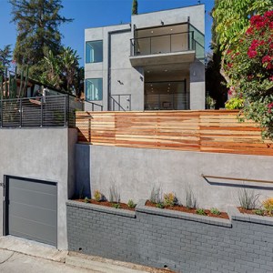 &lsquo;Queer Eye&rsquo; Star Scoops a Stylish LA Modern for $1.4M