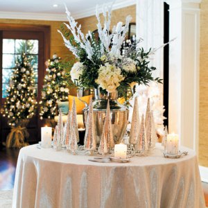 Tour a 1934 Dairy Barn Decked Out for the Holidays