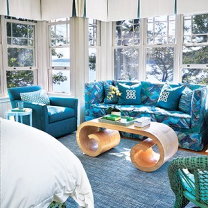 8 Eclectic Spaces that Embrace the Colors of Summer