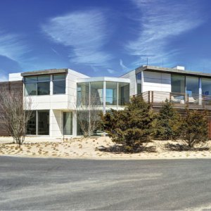 Inside a $12.15 Million Stelle Lomont Rouhani-Designed Amagansett Dunes House
