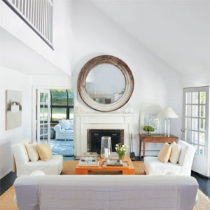 Step Inside a Southampton Cottage with a Clean White Palette