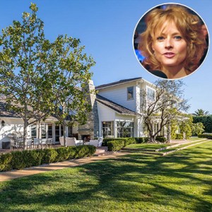 Jodie Foster Sells Her Gorgeous Beverly Hills Home for $14.9M