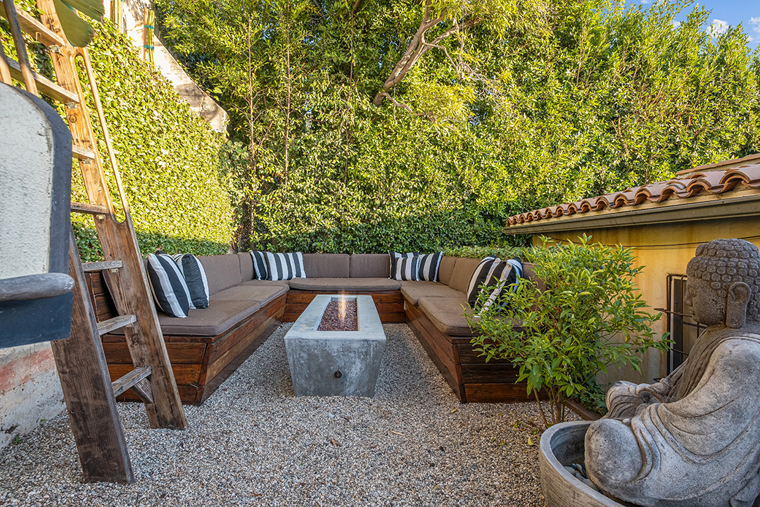 Outdoor lounge area at Aaron Paul's Home