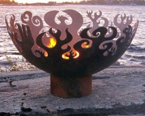 4 Ways to Decorate With Fire