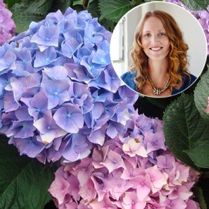 Top Designers Reveal Their Favorite Spring/Summer Flowers