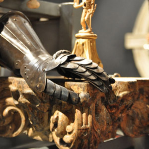 Avenue Antiques Photo Gallery