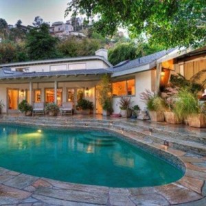 Rent Sandra Bullock&rsquo;s Hollywood Hills Home for $15,000/Month