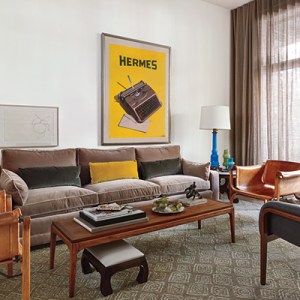 Tour a Renovated Chelsea Townhouse Where The Old Merges with the New