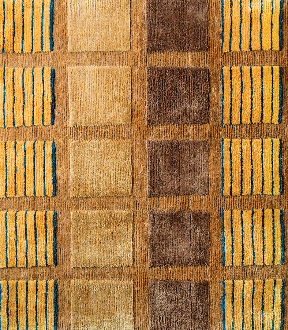 28 Boldly Patterned Rugs That Make a Statement - Cottages & Gardens
